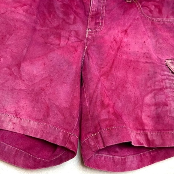 THE NORTH FACE Pink Splatter Wash Cargo Shorts 4 - Picture 4 of 5